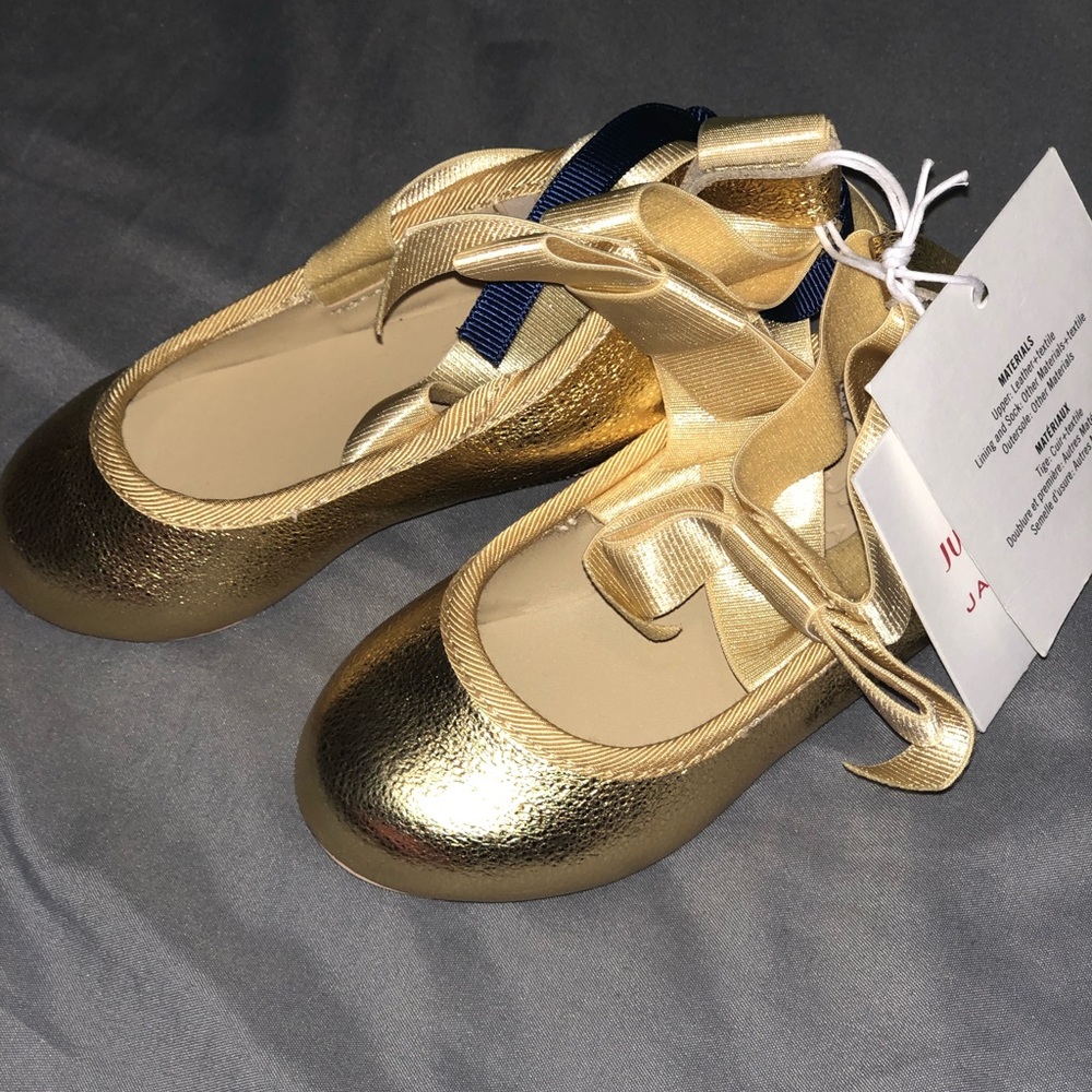 Ballarina gold baby shoes